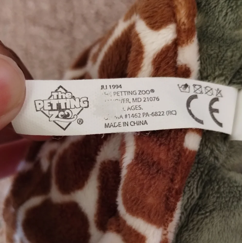 The Petting Zoo Plush Sea Turtle with Pocket (No Baby) 14” Long - Picture 10 of 12